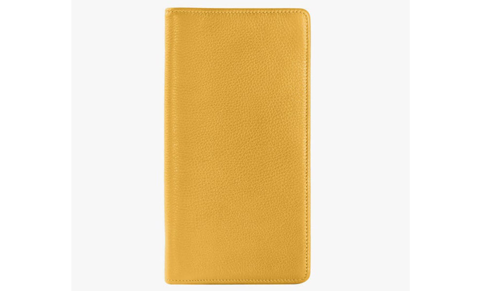 13 best travel wallets for getaways in style 7