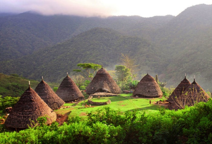 28 most beautiful travel attractions in indonesia you have to see 137