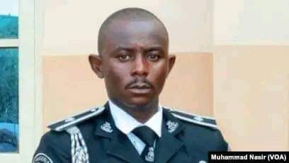 O Comando da Polícia do Estado de Kebbi diz que um de seus agentes, ASP Shu'aibu Sani Malumfashi